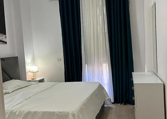 Luxurious Apartamento Durrës